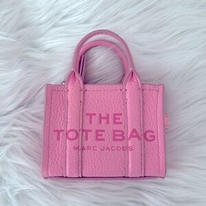Marc Jacobs The Nano tote bag charm - Candy Fluro Pink